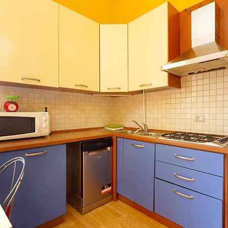 Milano Viale Umbria Colorful Apartment Zewnętrze zdjęcie