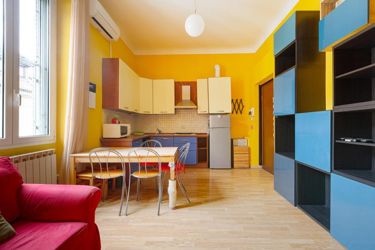 Milano Viale Umbria Colorful Apartment Zewnętrze zdjęcie